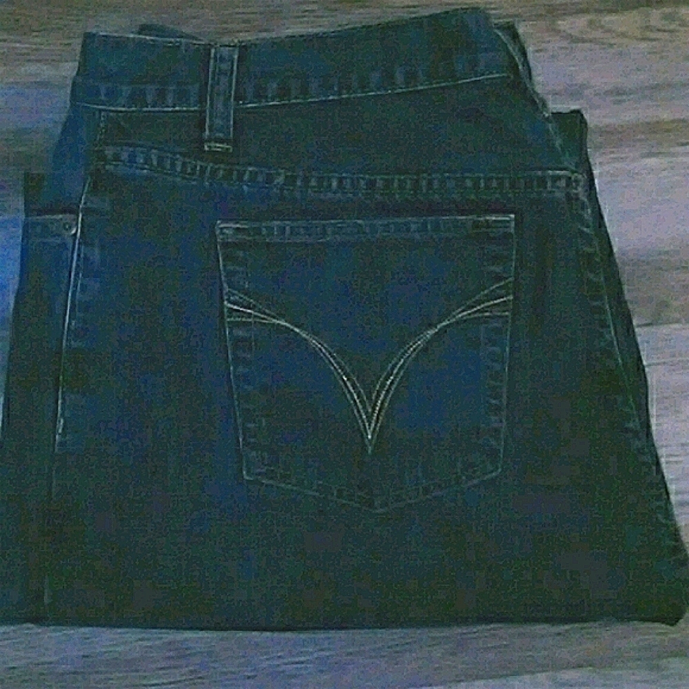 Jeans - Picture 3 of 9
